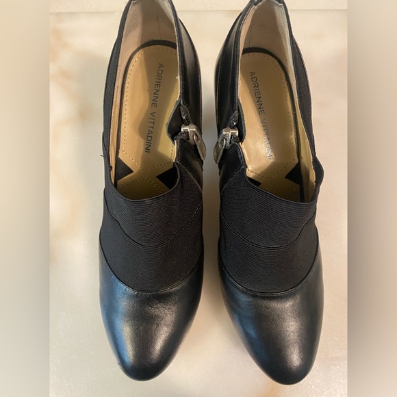 Adrienne Vittadini Platform Black Leather Shooties - Picture 12 of 14